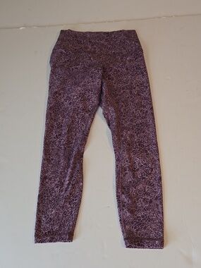 Lululemon Women's Pant Leggings  Purple Print Size 8